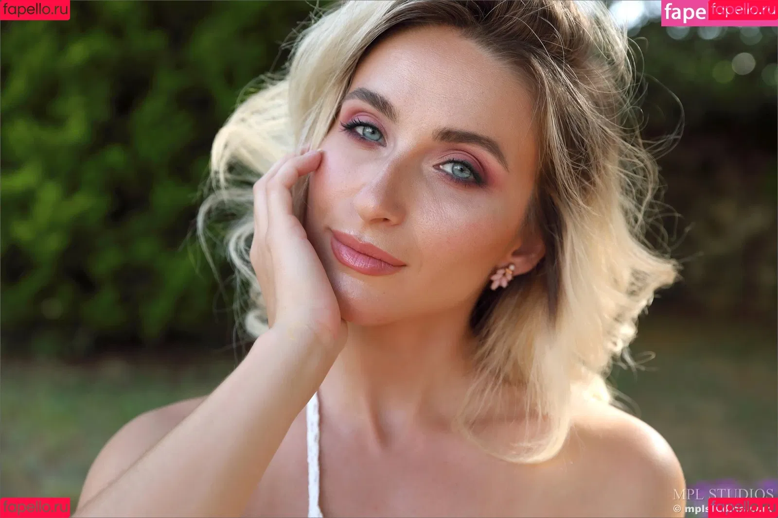 Cara Mell Onlyfans Photo Gallery 