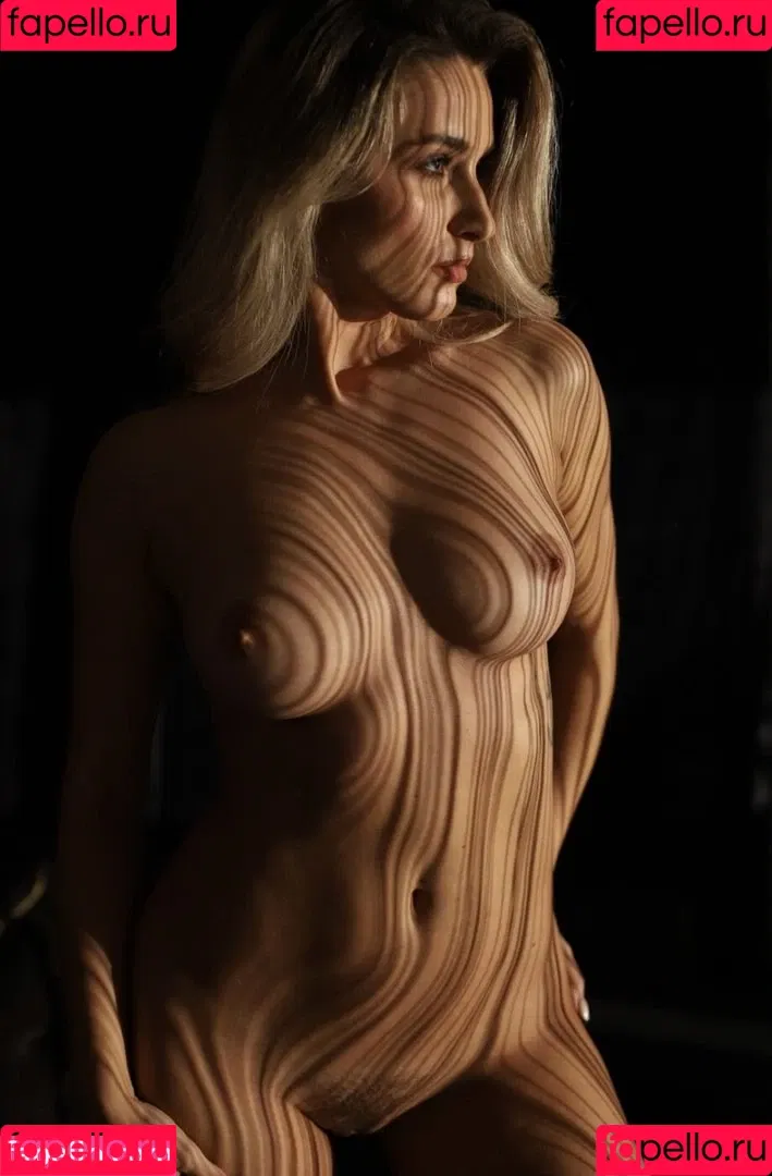 Cara Mell Onlyfans Photo Gallery 