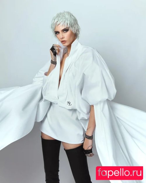 Cara Mell Onlyfans Photo Gallery 