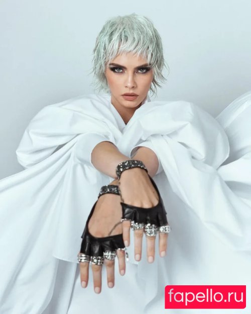 Cara Mell Onlyfans Photo Gallery 