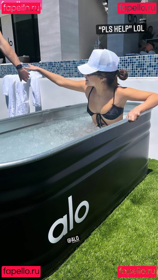 Tessa Brook / igot2dogss / tessabrooks Onlyfans Photo Gallery 