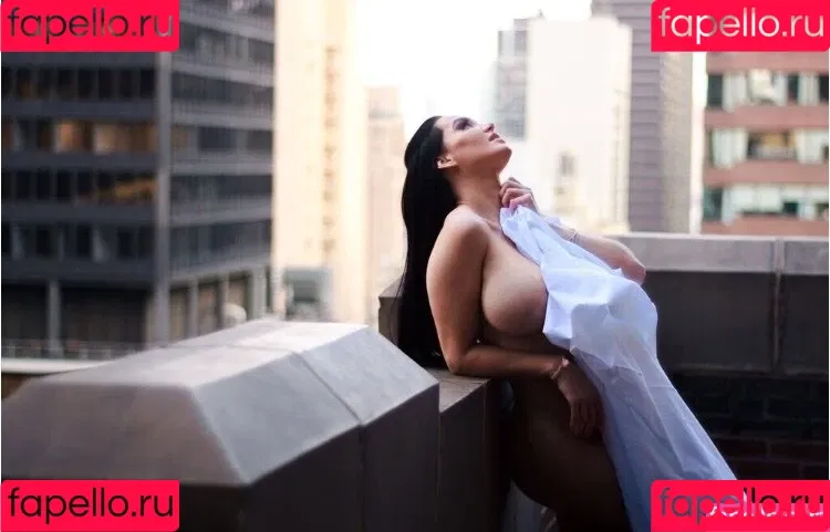 amyanderssen Onlyfans Photo Gallery 