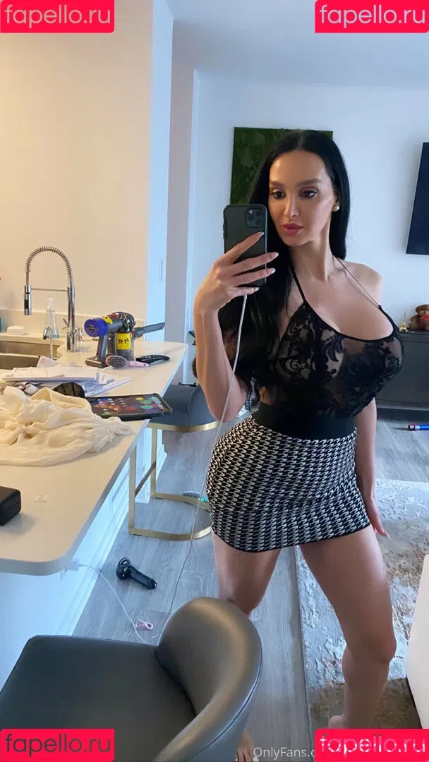 amyanderssen Onlyfans Photo Gallery 