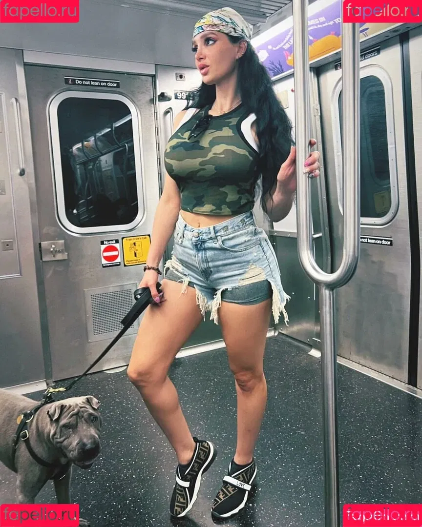 amyanderssen Onlyfans Photo Gallery 