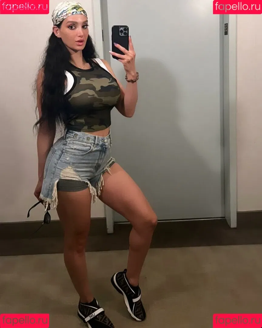 amyanderssen Onlyfans Photo Gallery 