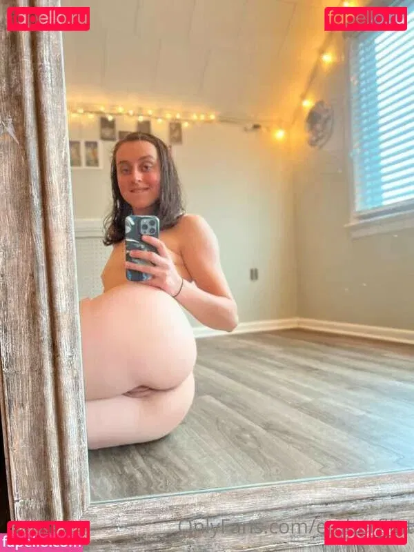 Emberflint Onlyfans Photo Gallery 