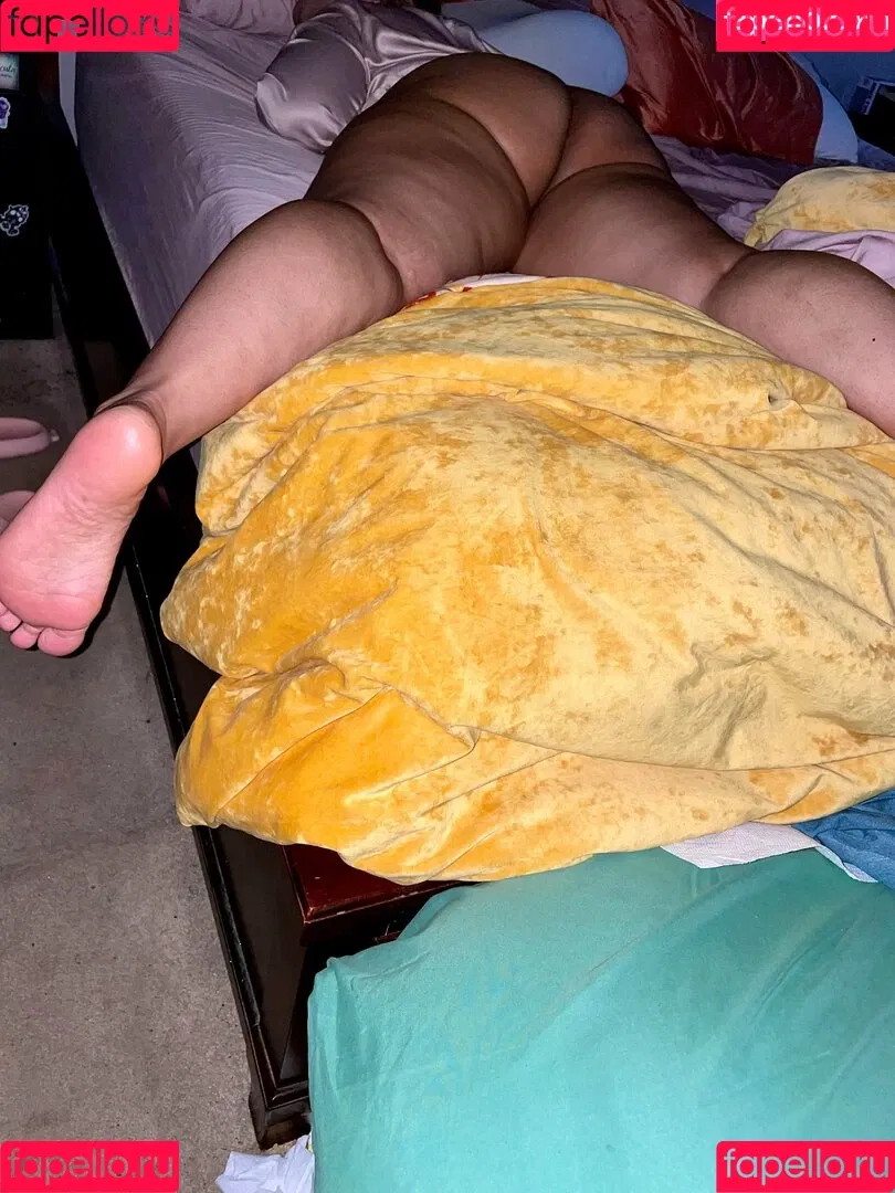 Walk_Historical Onlyfans Photo Gallery 