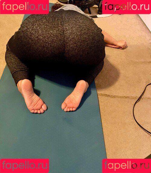 Walk_Historical Onlyfans Photo Gallery 