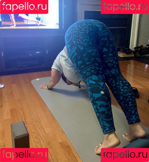 Walk_Historical Onlyfans Photo Gallery 