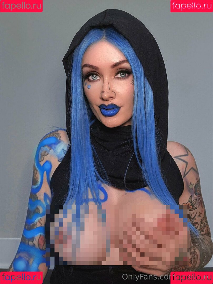 LauraLux Onlyfans Photo Gallery 