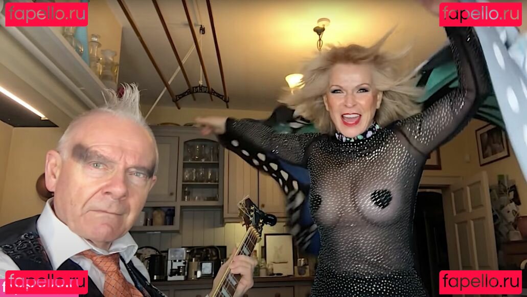 Toyah / toyahofficial / ttoyah Onlyfans Photo Gallery 