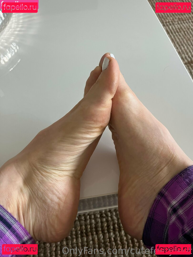 cutefeet_and_ / cutefeetyfeet Onlyfans Photo Gallery 
