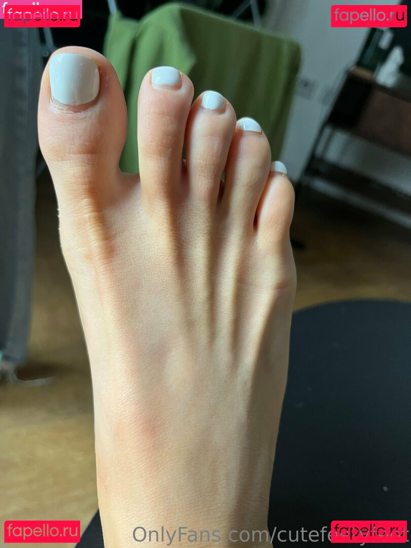 cutefeet_and_ / cutefeetyfeet Onlyfans Photo Gallery 