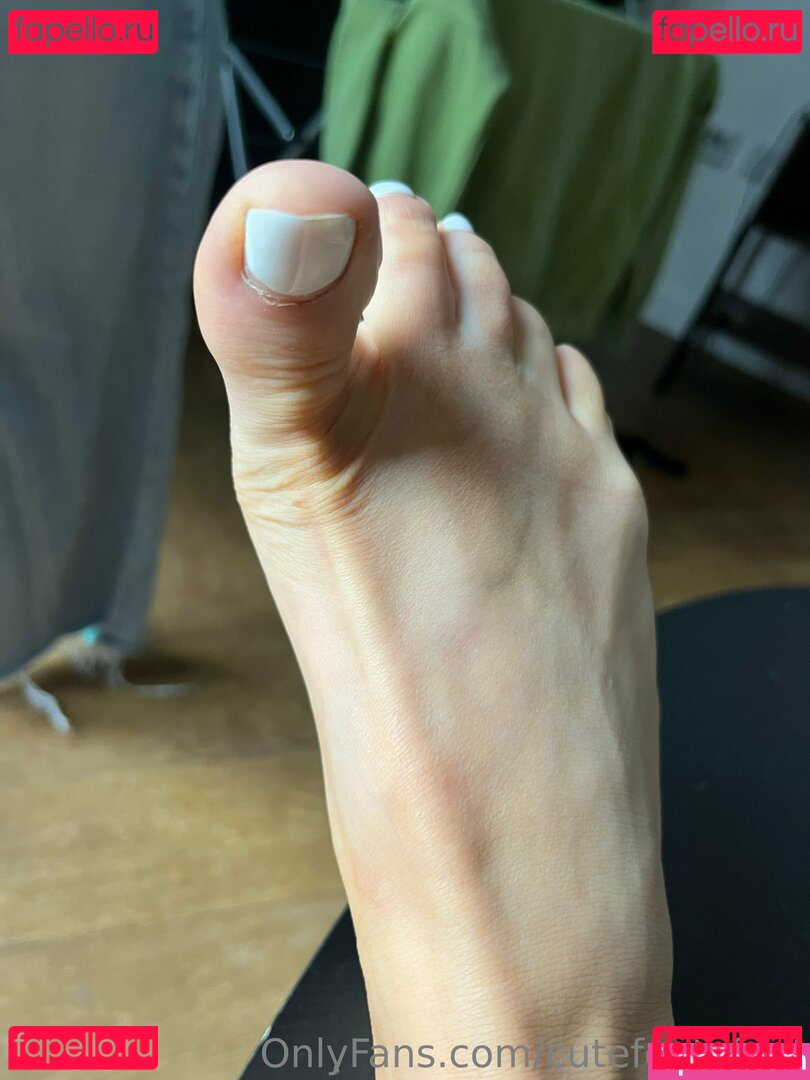 cutefeet_and_ / cutefeetyfeet Onlyfans Photo Gallery 