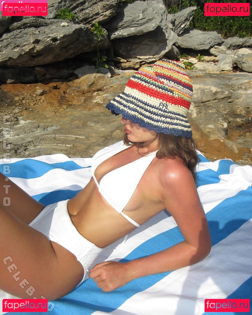 RubyLyn / ruby_lynne / rubylyn_ Onlyfans Photo Gallery 