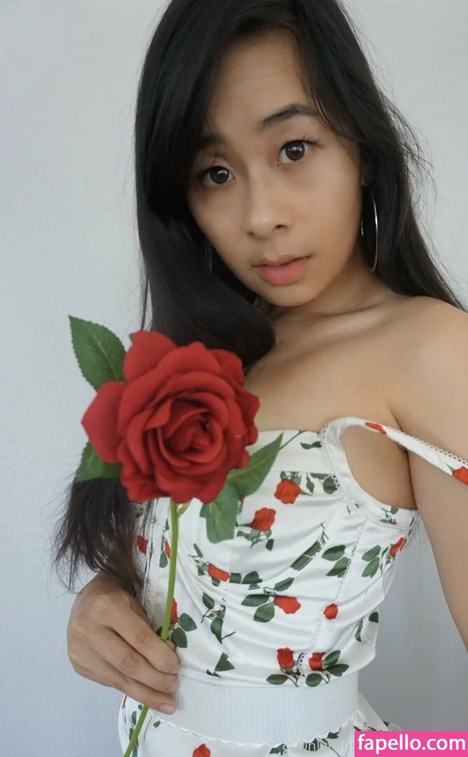 kaedialang Onlyfans Photo Gallery 