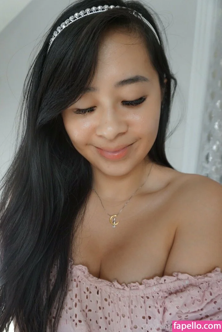 kaedialang Onlyfans Photo Gallery 