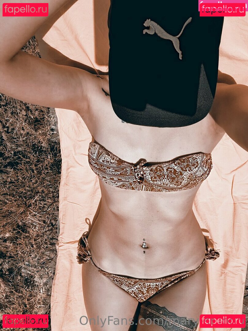 mary-st.john / marysaintjohn42 Onlyfans Photo Gallery 