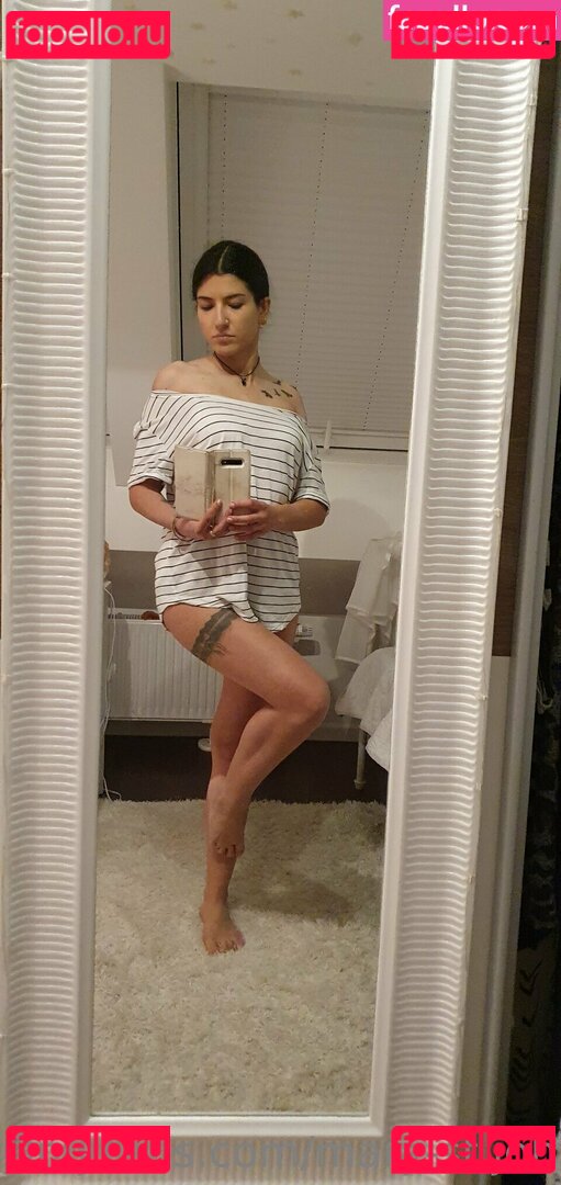 mary-st.john / marysaintjohn42 Onlyfans Photo Gallery 