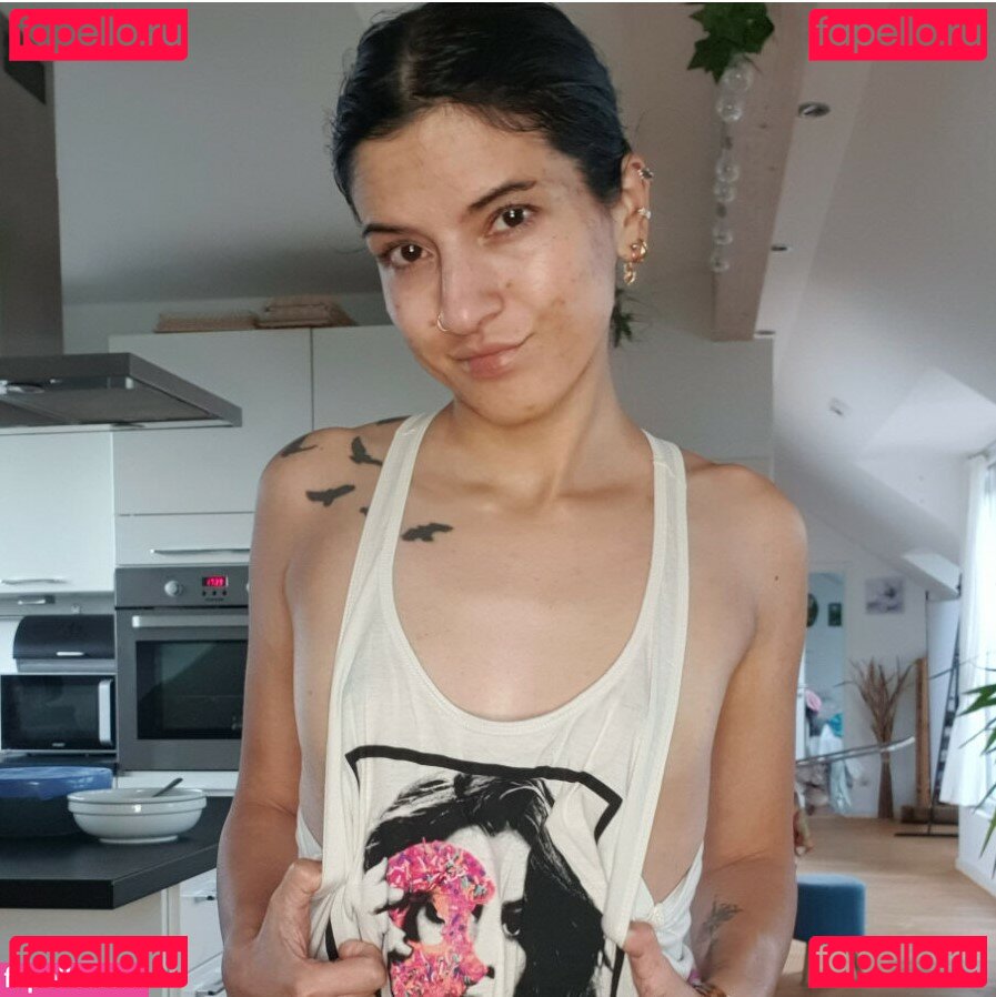 mary-st.john / marysaintjohn42 Onlyfans Photo Gallery 