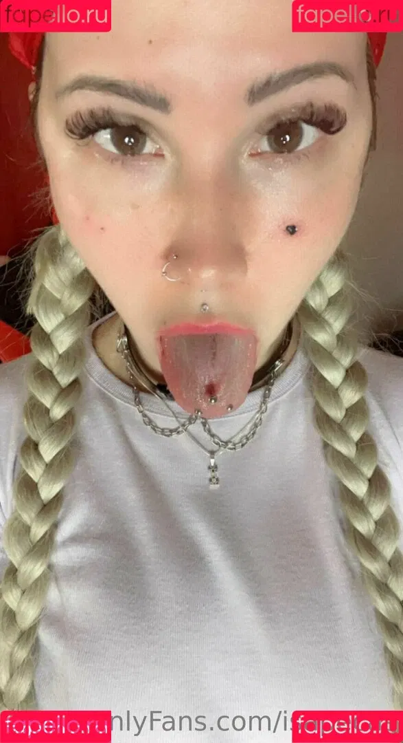 isapecas Onlyfans Photo Gallery 