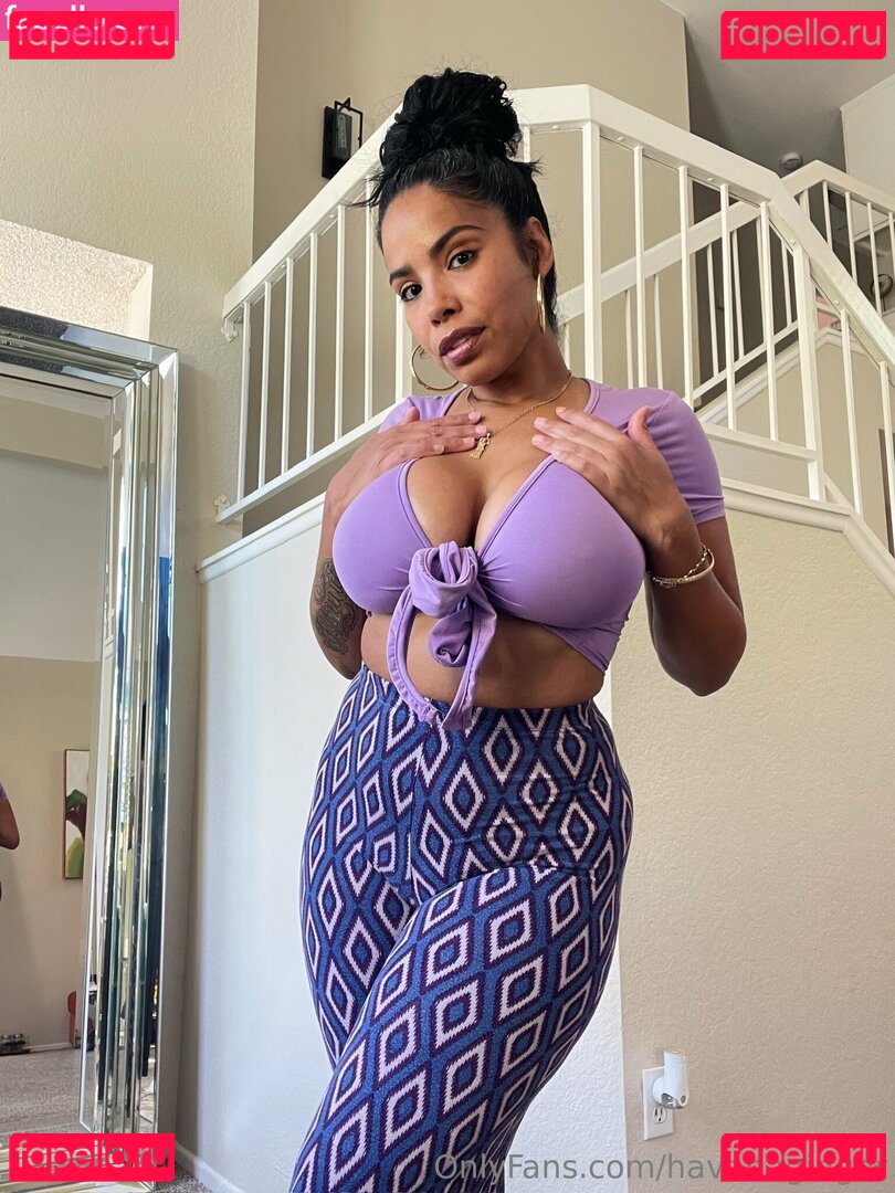 cubanmuffin / havanaginger Onlyfans Photo Gallery 