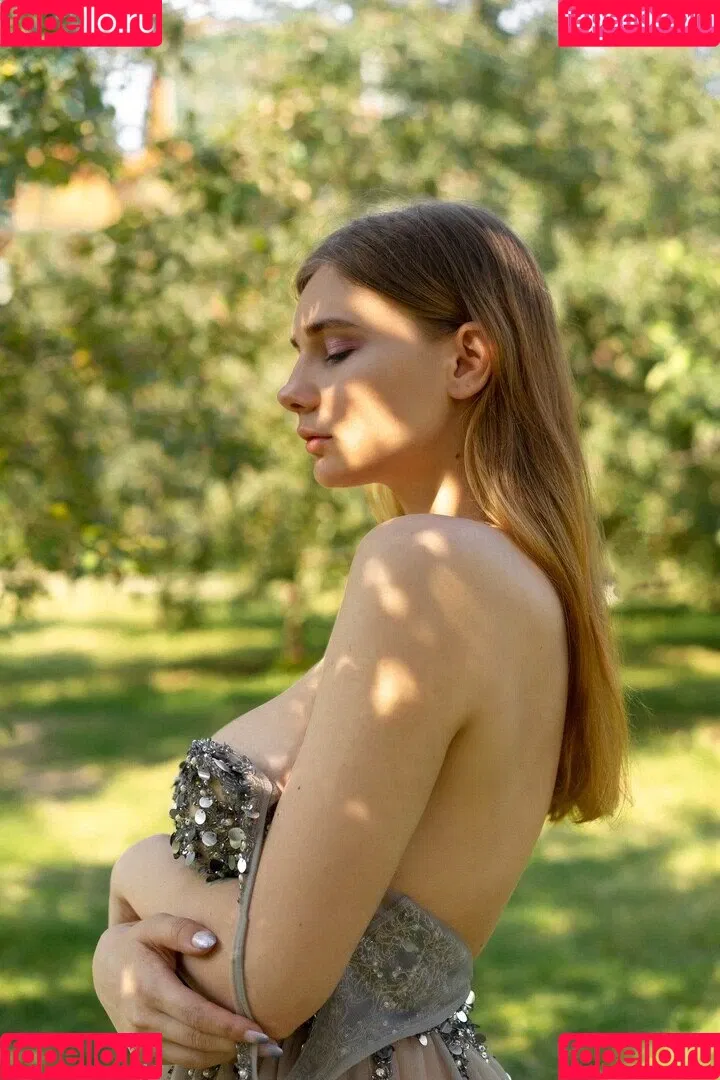 Natali Tihomirova Onlyfans Photo Gallery 