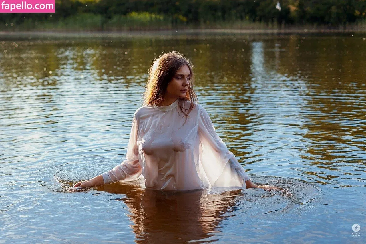 Natali Tihomirova Onlyfans Photo Gallery 