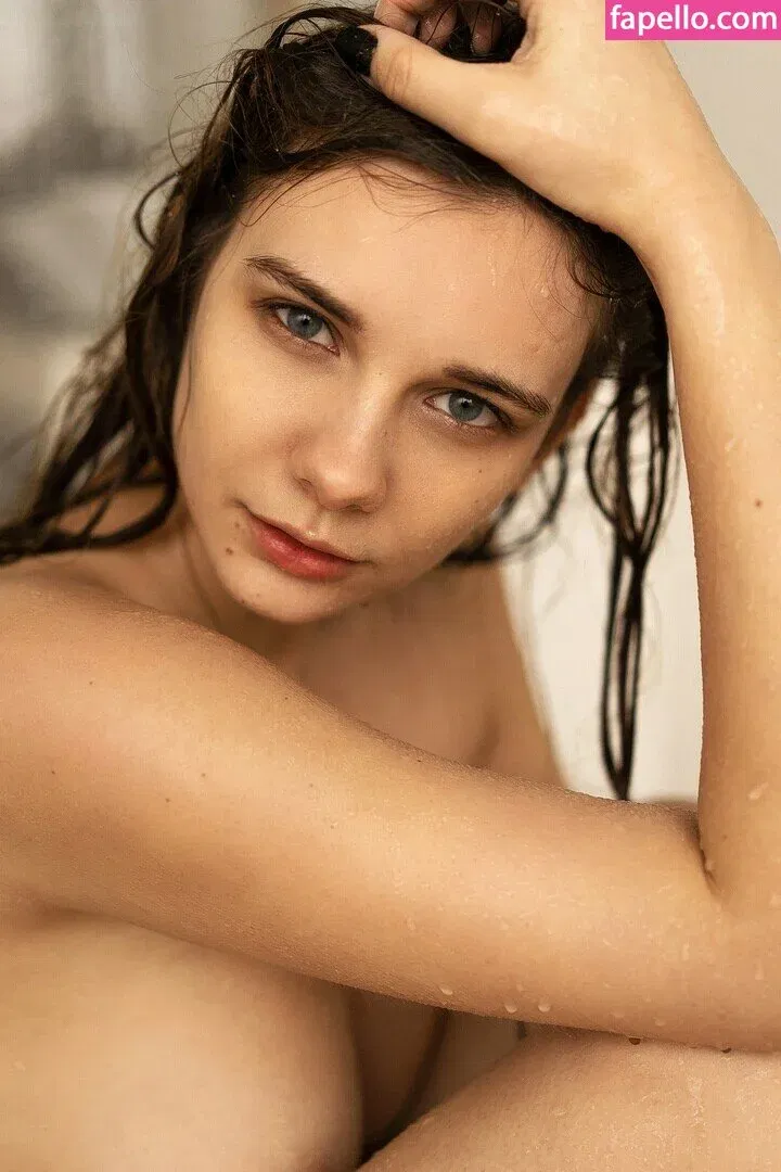 Natali Tihomirova Onlyfans Photo Gallery 