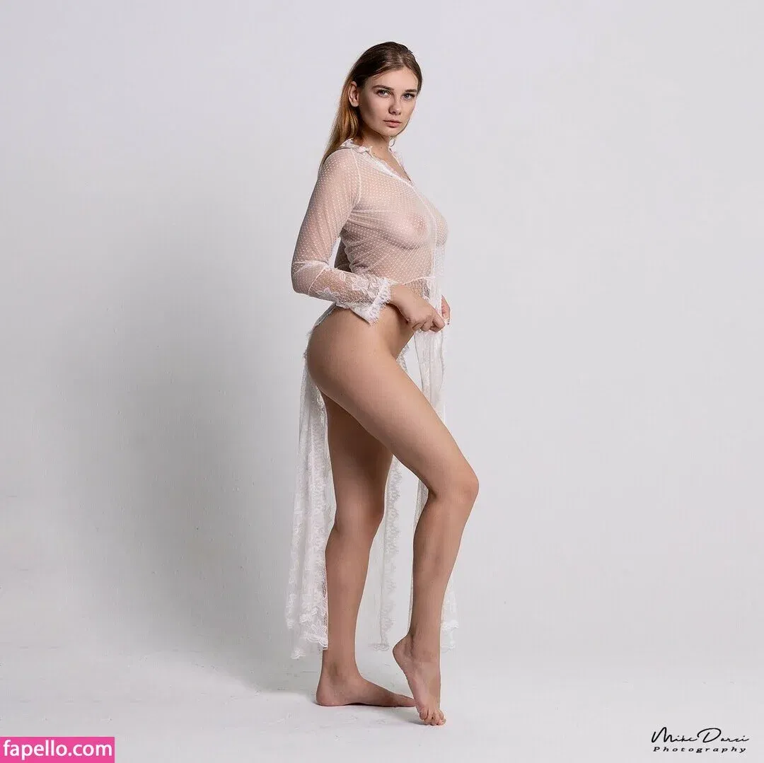 Natali Tihomirova Onlyfans Photo Gallery 