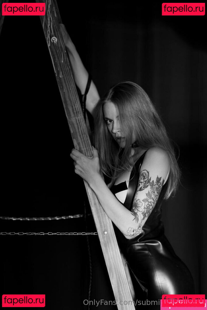 submit2athena / submit_to_athena Onlyfans Photo Gallery 