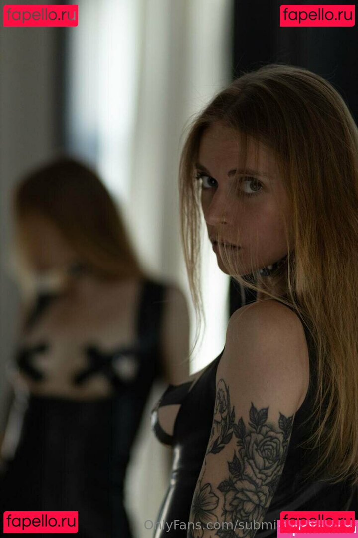 submit2athena / submit_to_athena Onlyfans Photo Gallery 