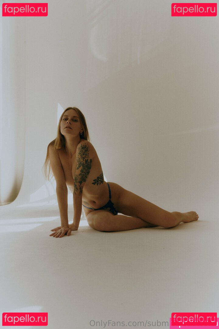 submit2athena / submit_to_athena Onlyfans Photo Gallery 