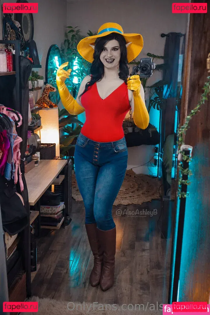 Ashley Barron Onlyfans Photo Gallery 