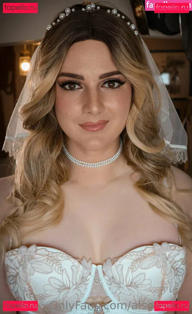 Ashley Barron Onlyfans Photo Gallery 