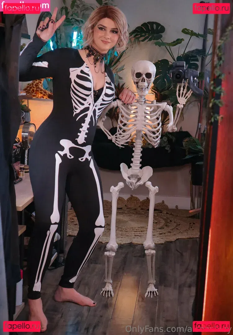 Ashley Barron Onlyfans Photo Gallery 