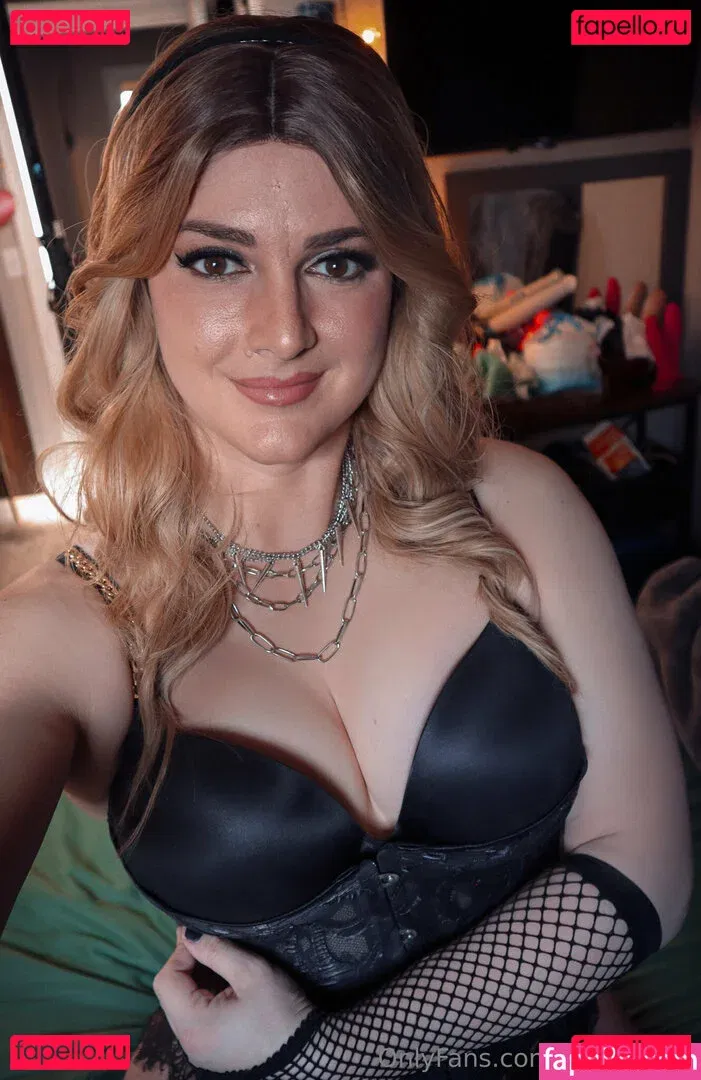 Ashley Barron Onlyfans Photo Gallery 