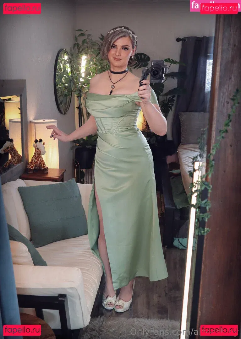 Ashley Barron Onlyfans Photo Gallery 