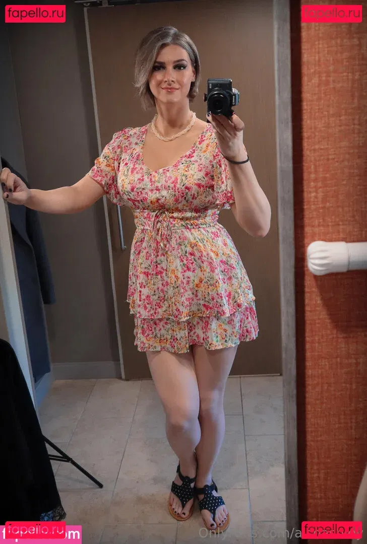 Ashley Barron Onlyfans Photo Gallery 