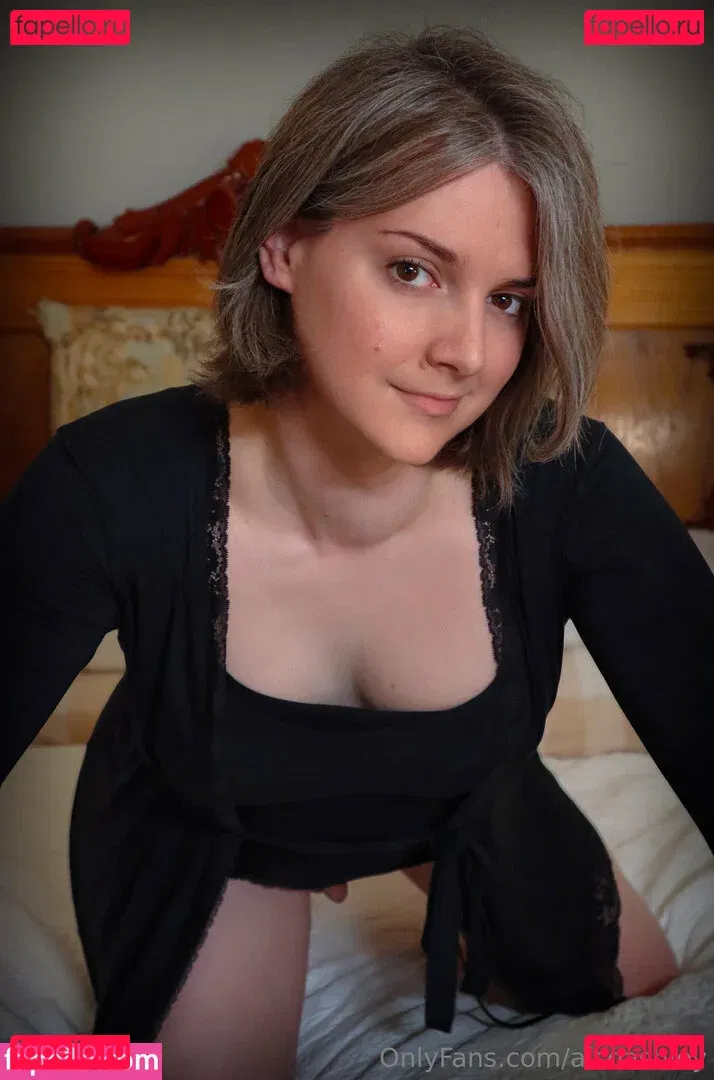 Ashley Barron Onlyfans Photo Gallery 