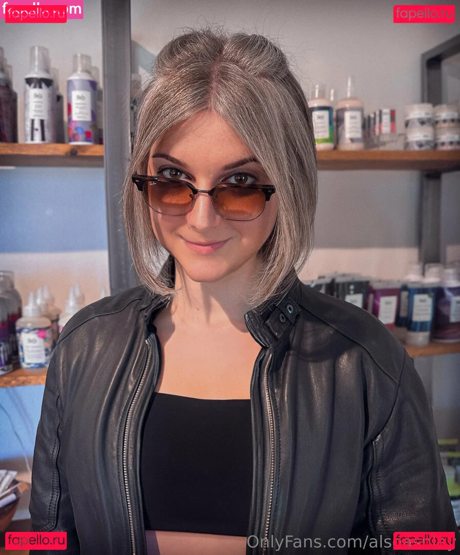 Ashley Barron Onlyfans Photo Gallery 