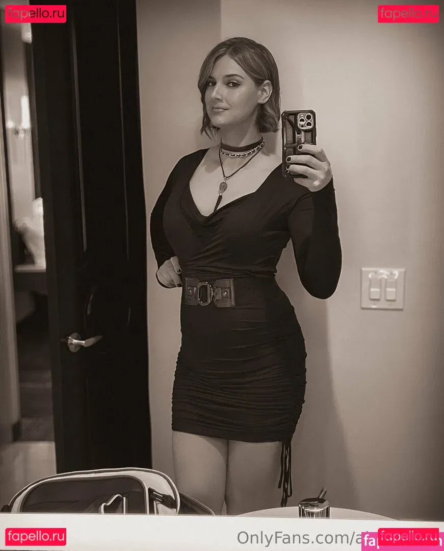 Ashley Barron Onlyfans Photo Gallery 