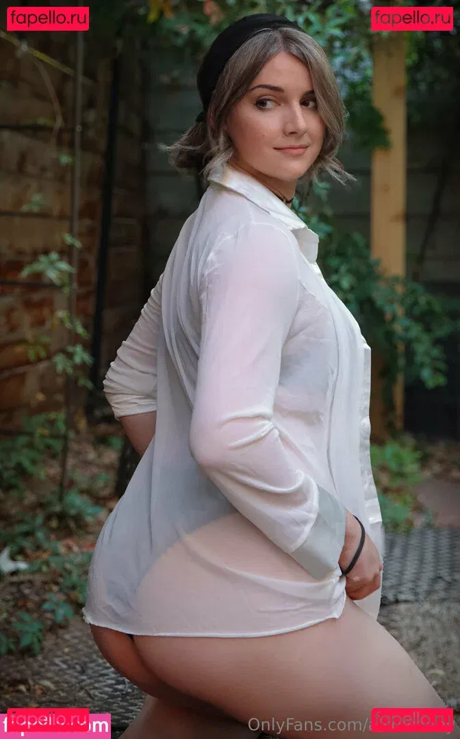 Ashley Barron Onlyfans Photo Gallery 