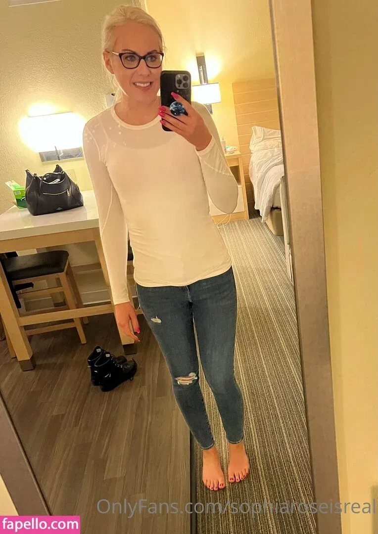 sophiaroseisreal Onlyfans Photo Gallery 
