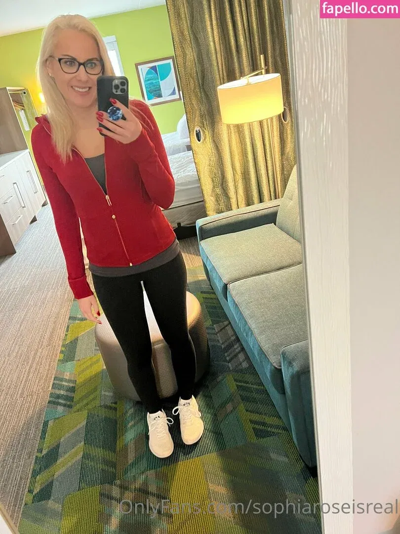 sophiaroseisreal Onlyfans Photo Gallery 
