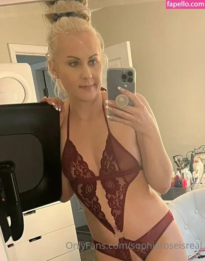 sophiaroseisreal Onlyfans Photo Gallery 