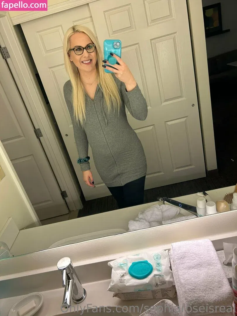sophiaroseisreal Onlyfans Photo Gallery 