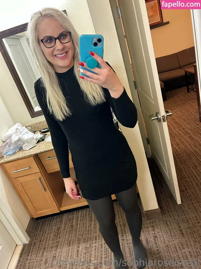 sophiaroseisreal Onlyfans Photo Gallery 