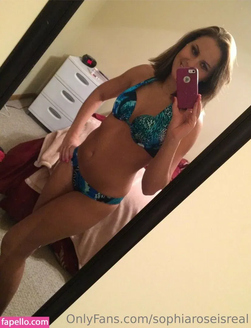 sophiaroseisreal Onlyfans Photo Gallery 