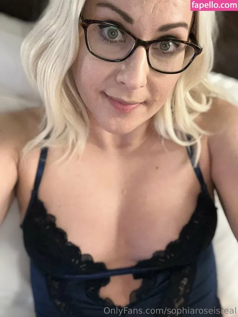 sophiaroseisreal Onlyfans Photo Gallery 